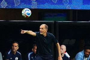图赫尔怒批：判罚反复无常、毫无可靠性，裁判水平跟不上这样比赛